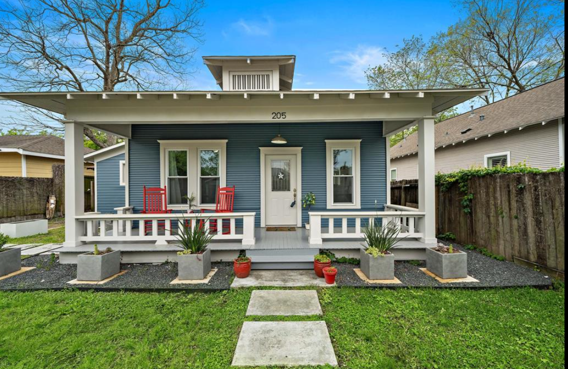 2 Bedroom House – 205 Vincent Street, Houston, TX 77009